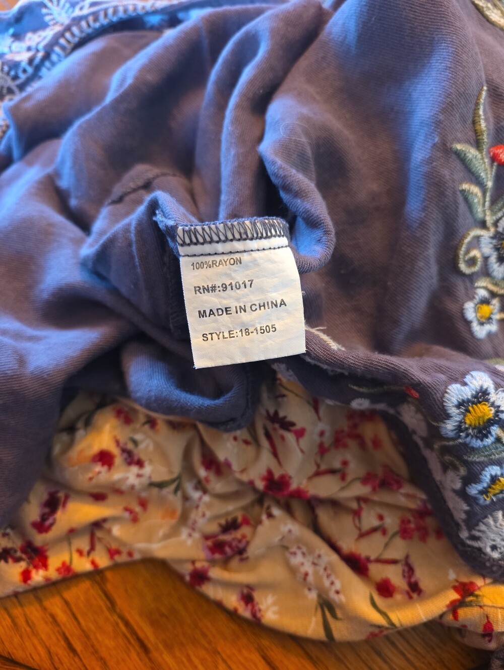 Anthropologie Solitaire Embroidered Floral Boho Kimono Cardigan Medium - Picture 7 of 7